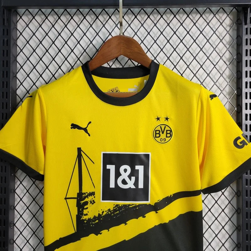 Equipamento principal do Dortmund 2023/2024