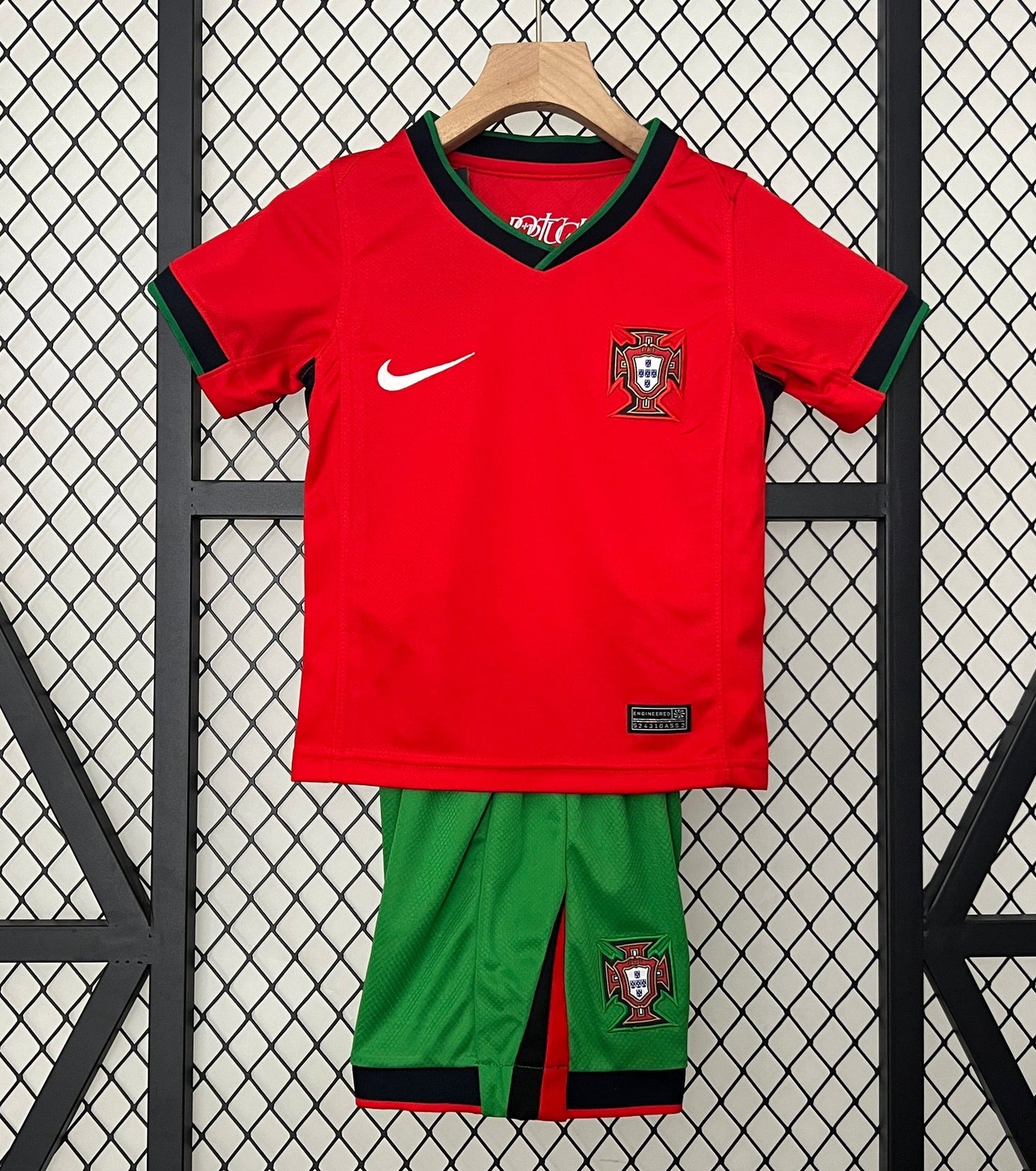 Ensemble enfant Portugal domicile 2024