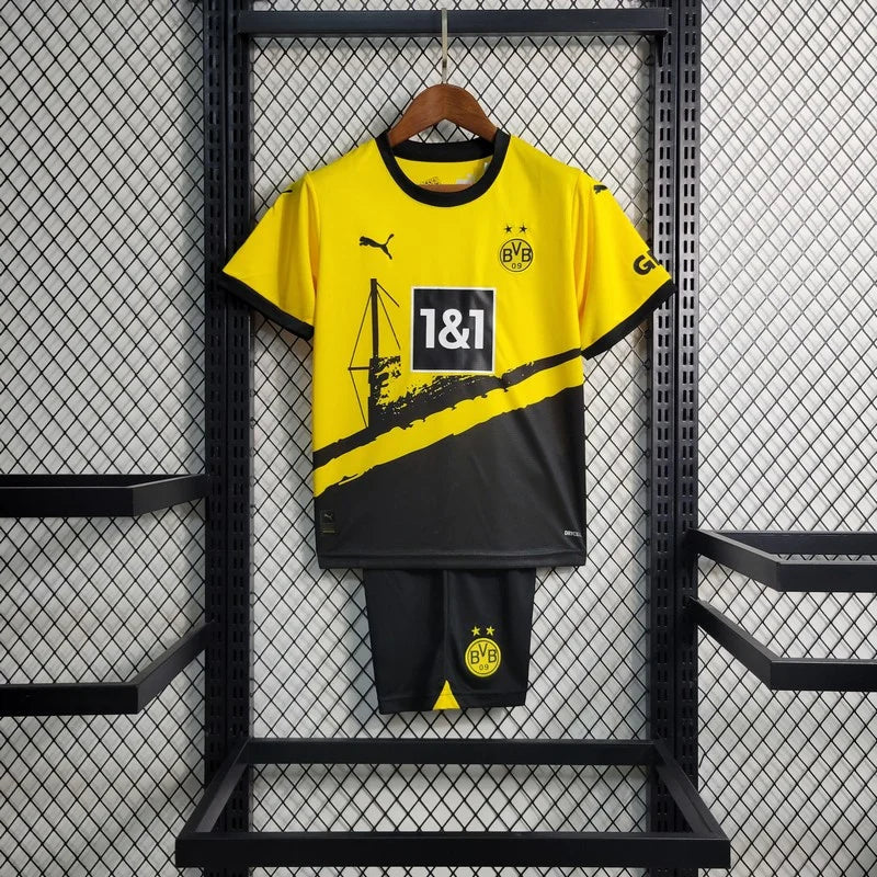 Equipamento principal do Dortmund 2023/2024